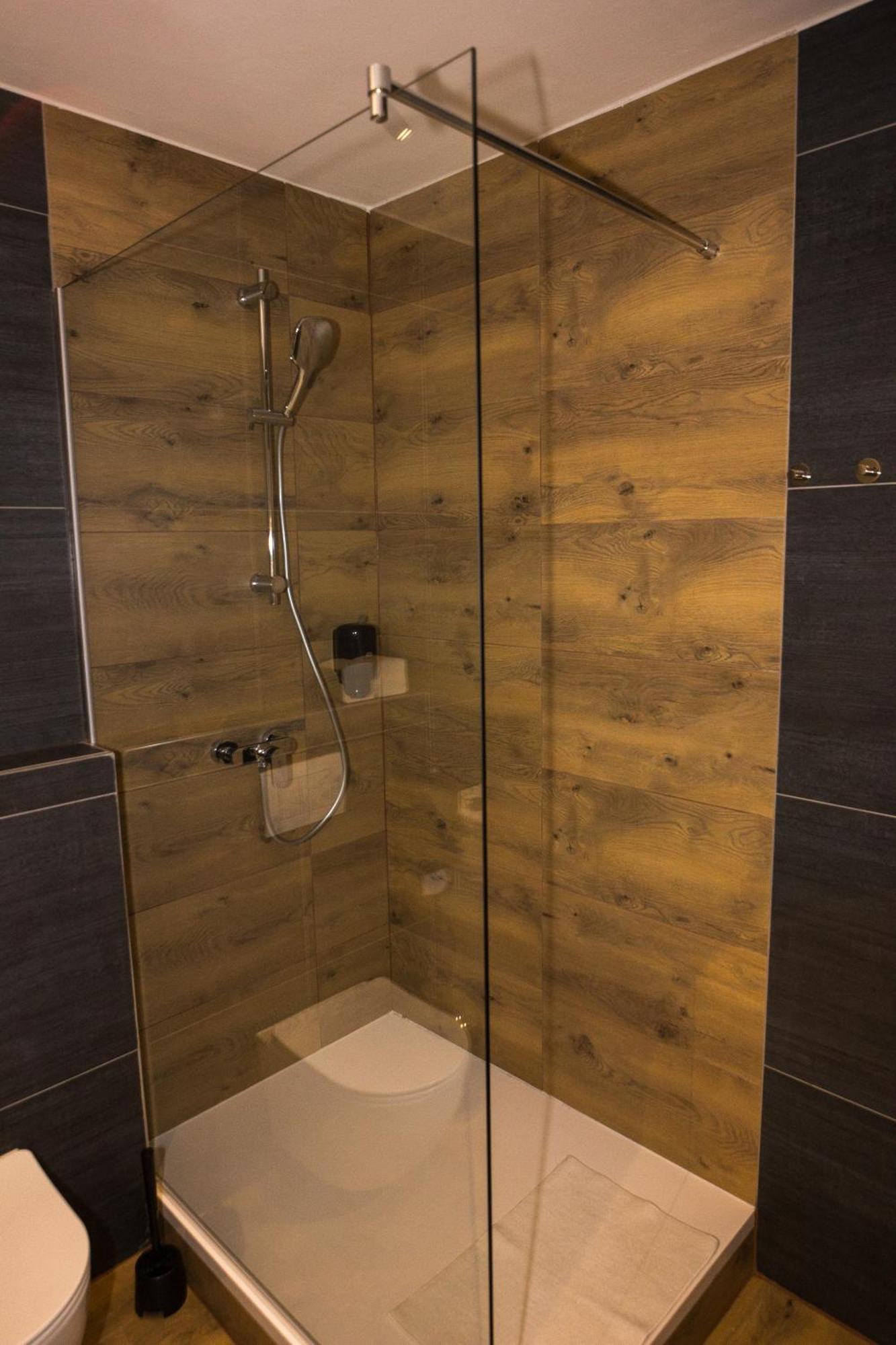 Apartment Selih Марибор Экстерьер фото